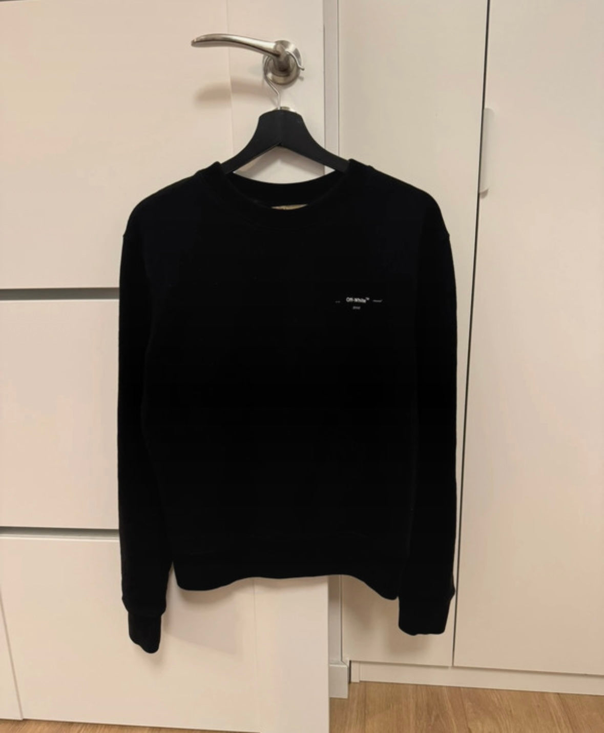 Off-White Diagonal Cutout Arrows crewneck