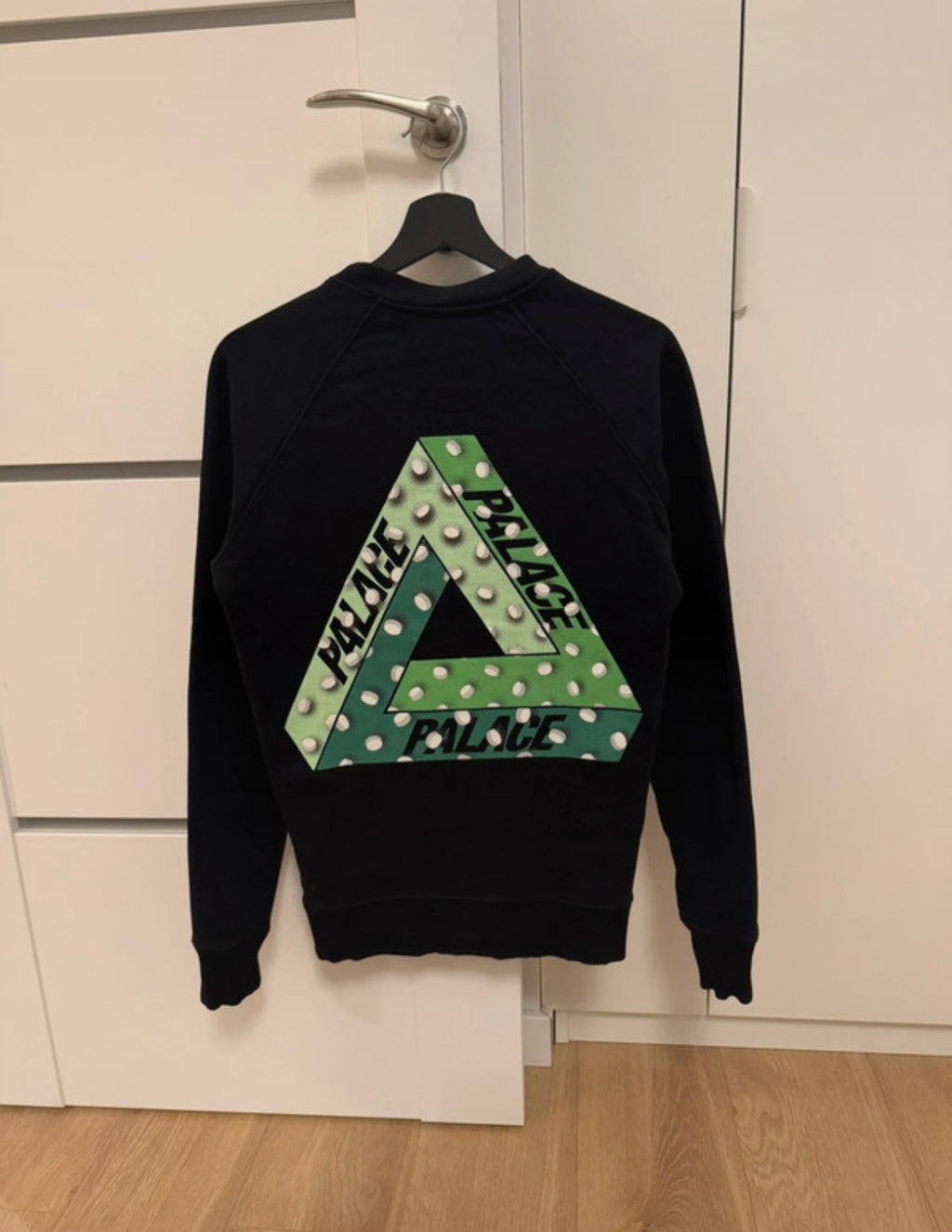 Palace Tablet crewneck