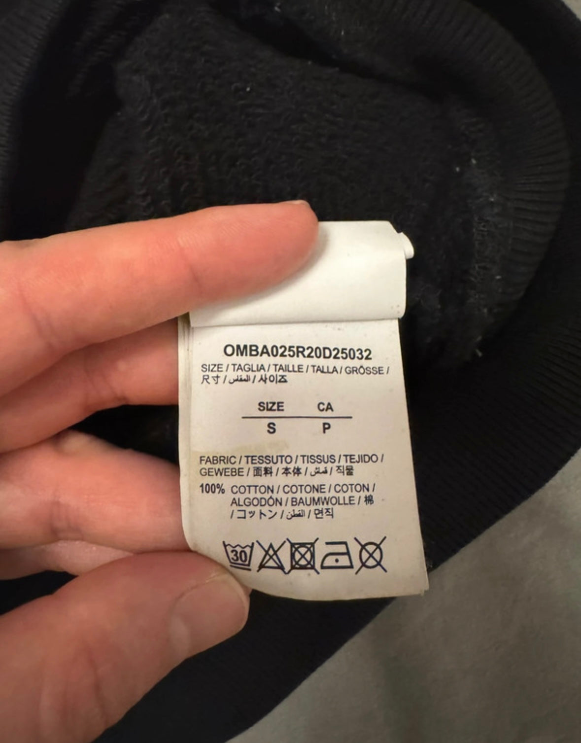 Off-White Diagonal Cutout Arrows crewneck