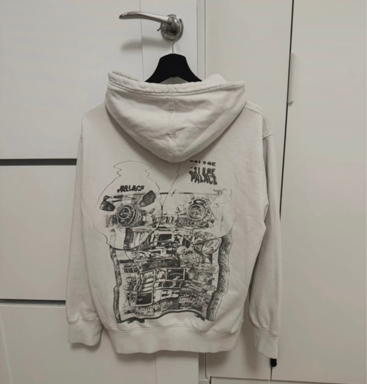 Palace Tri-Wobble hoodie