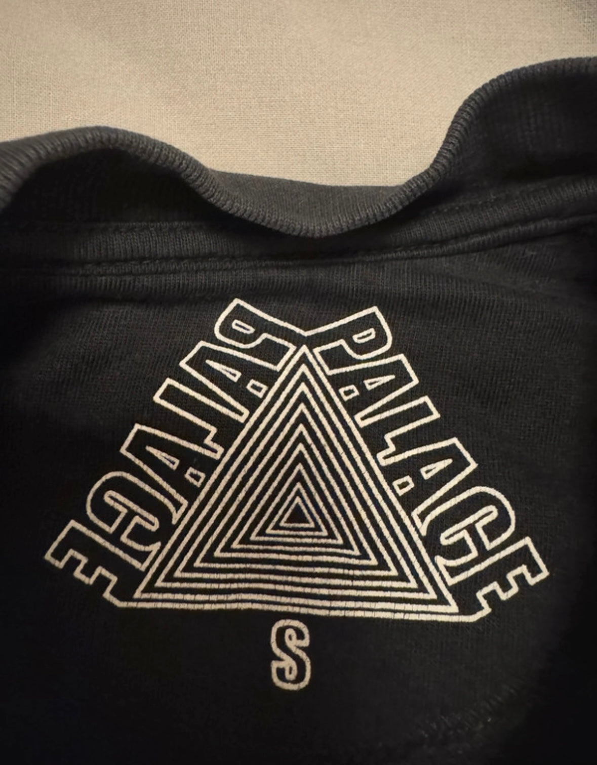 Palace Tablet crewneck
