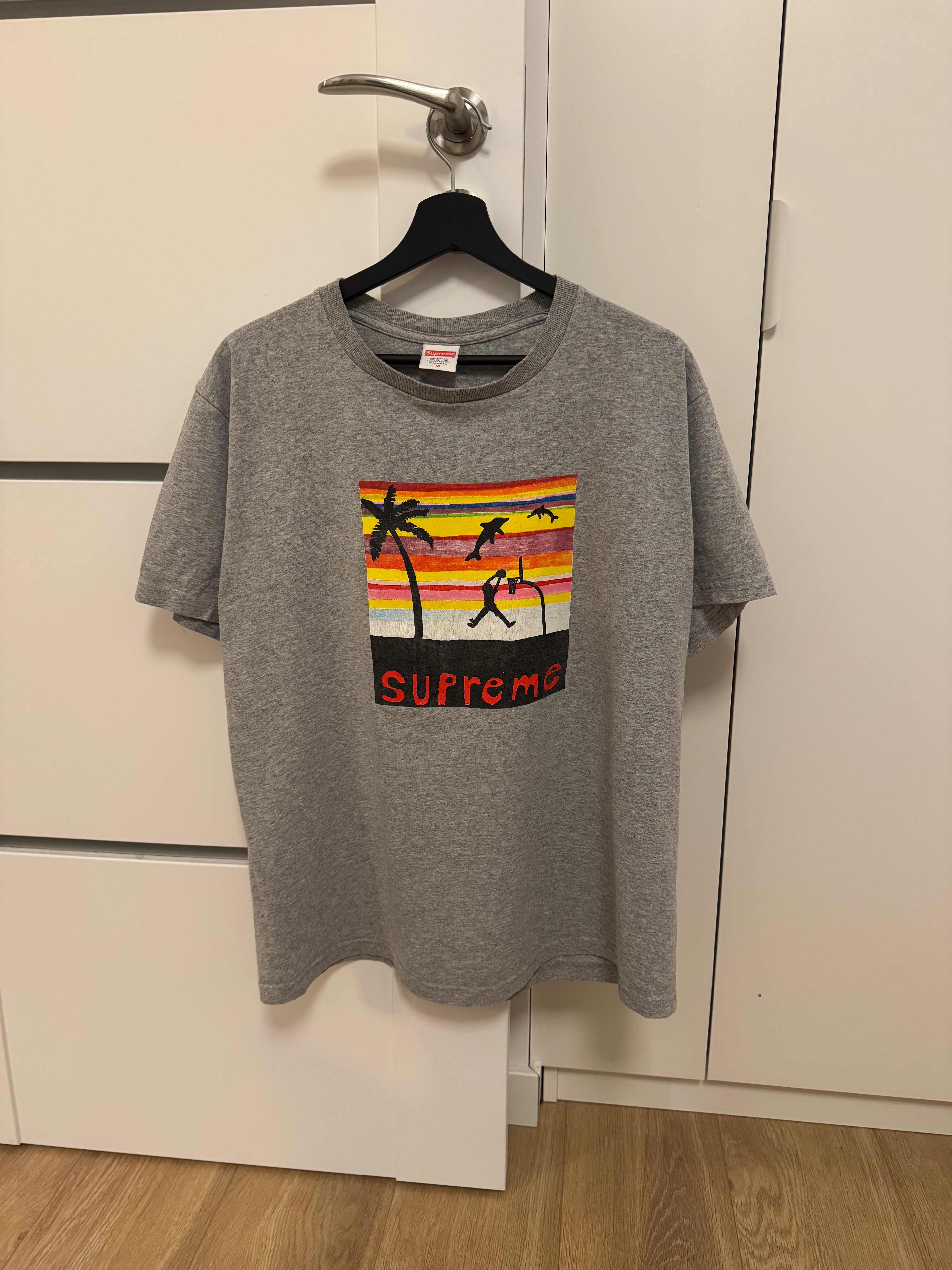 Supreme Dunk tee