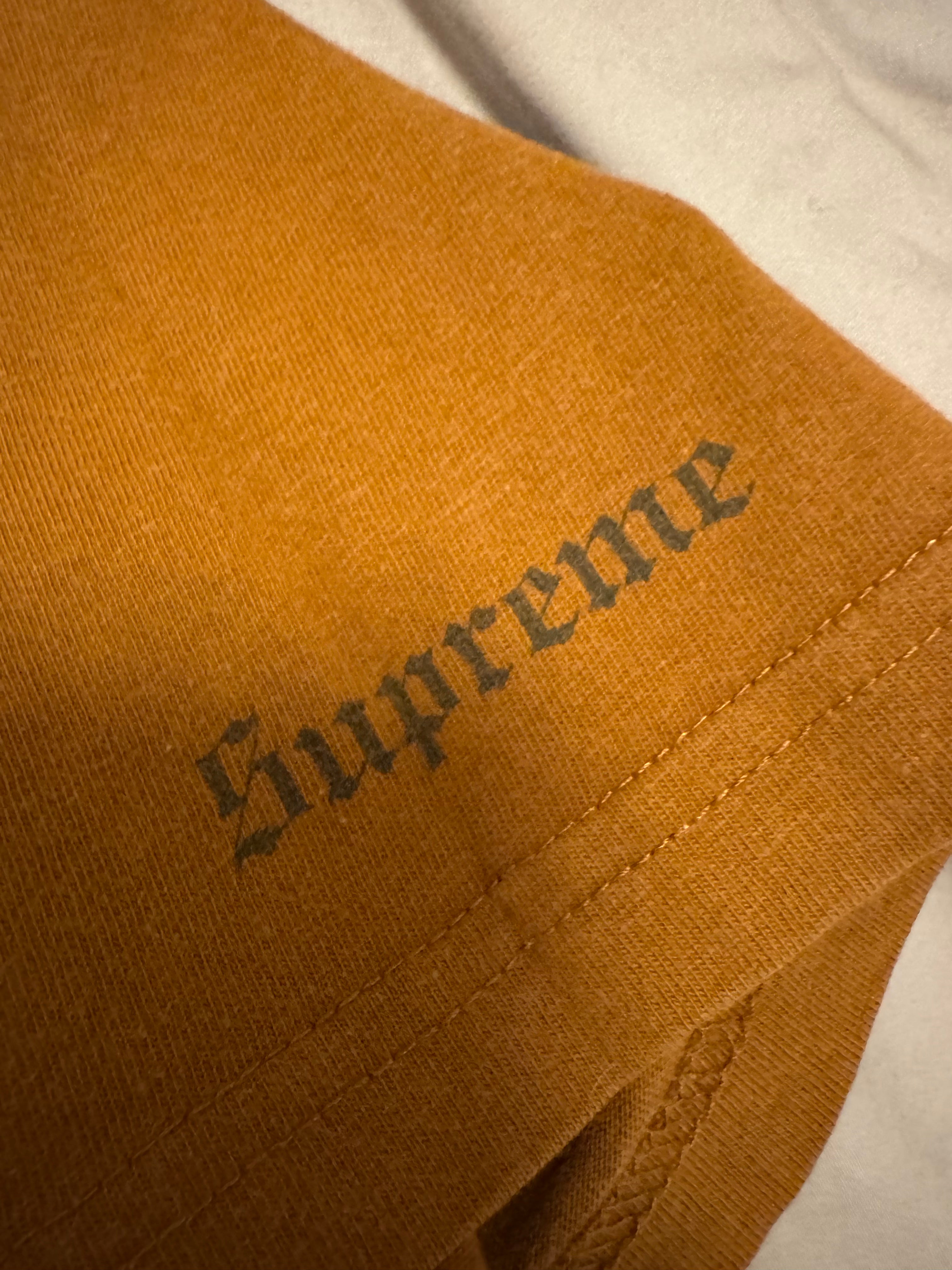 Supreme Vampirella tee