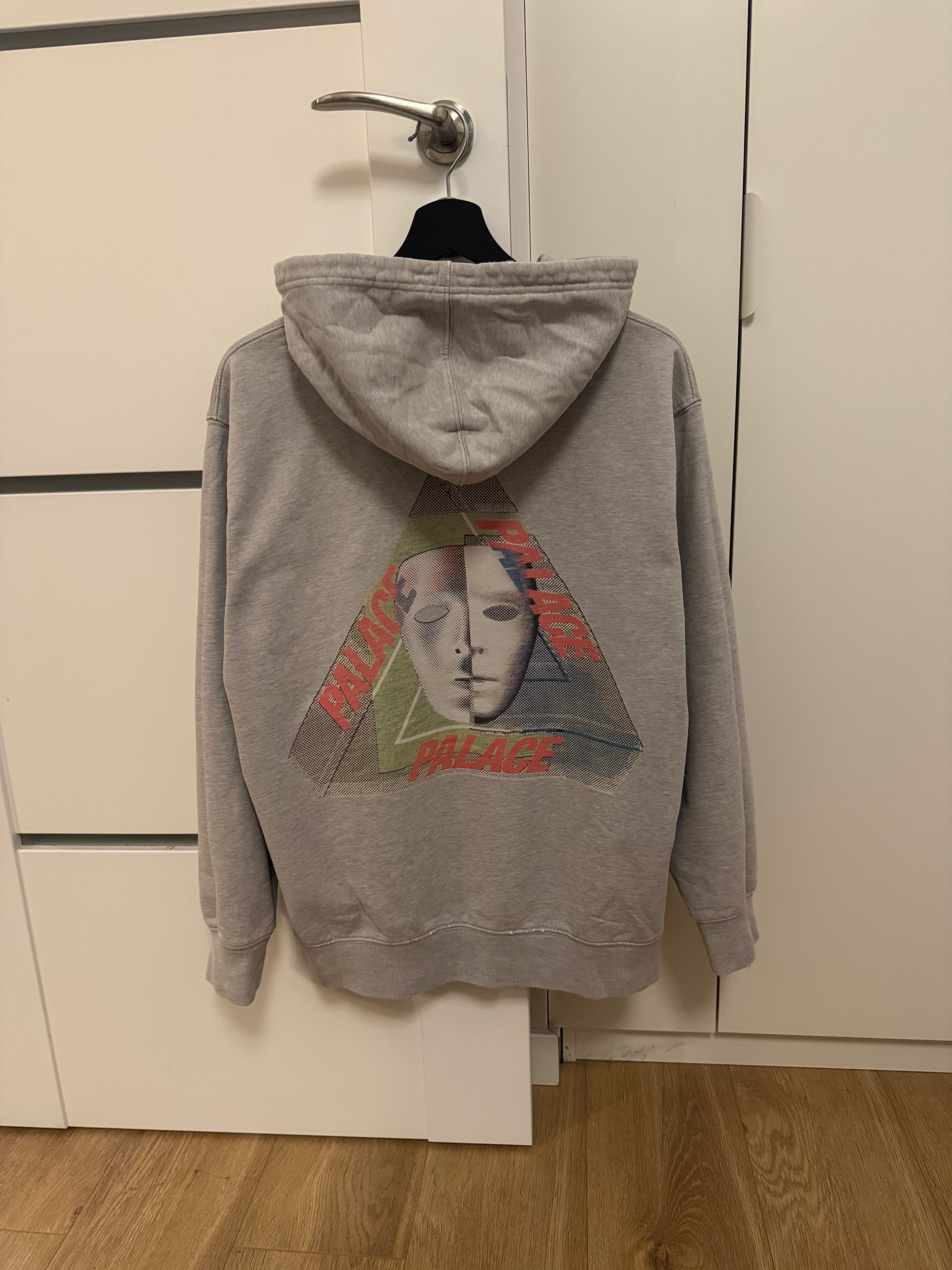 Palace Tri-Bury hoodie